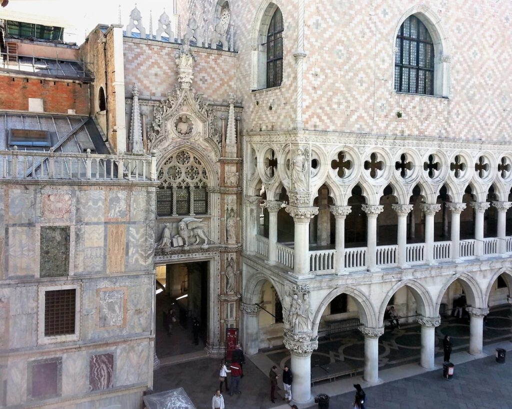 porta della carta palazzo ducale venezia