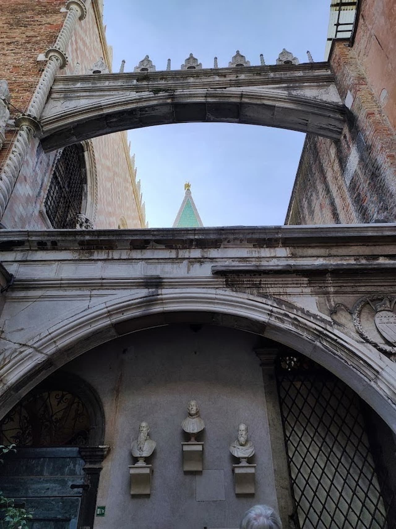 contrafforte palazzo ducale venezia
